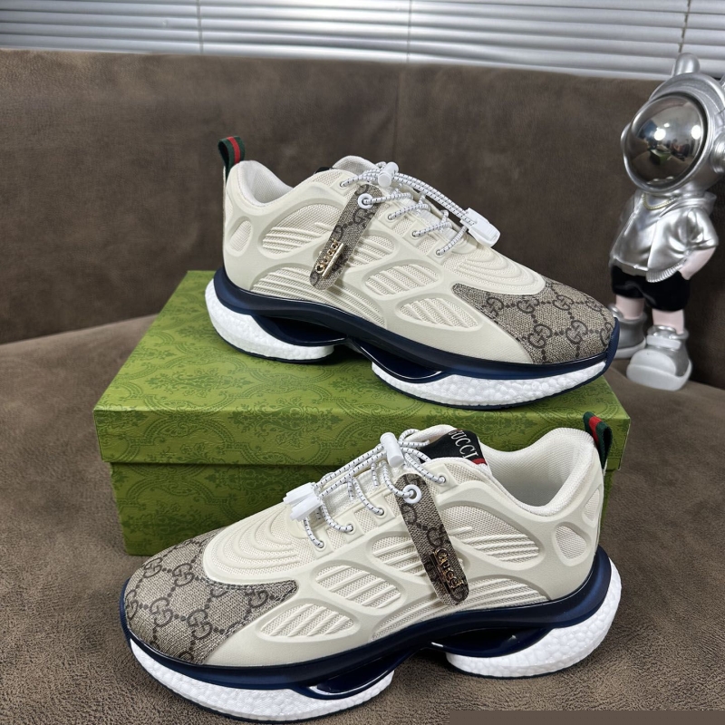 G*u*i casual shoes